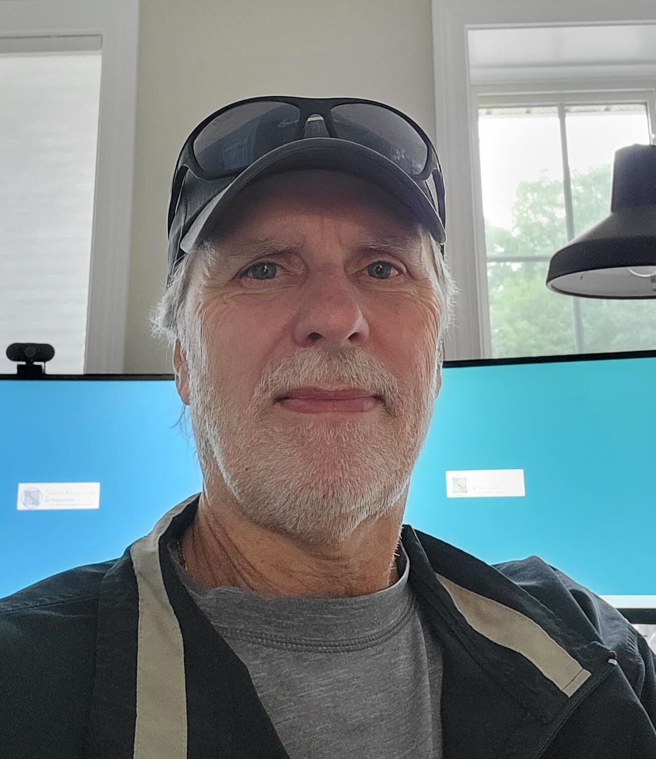 Picture of Carl Ellis