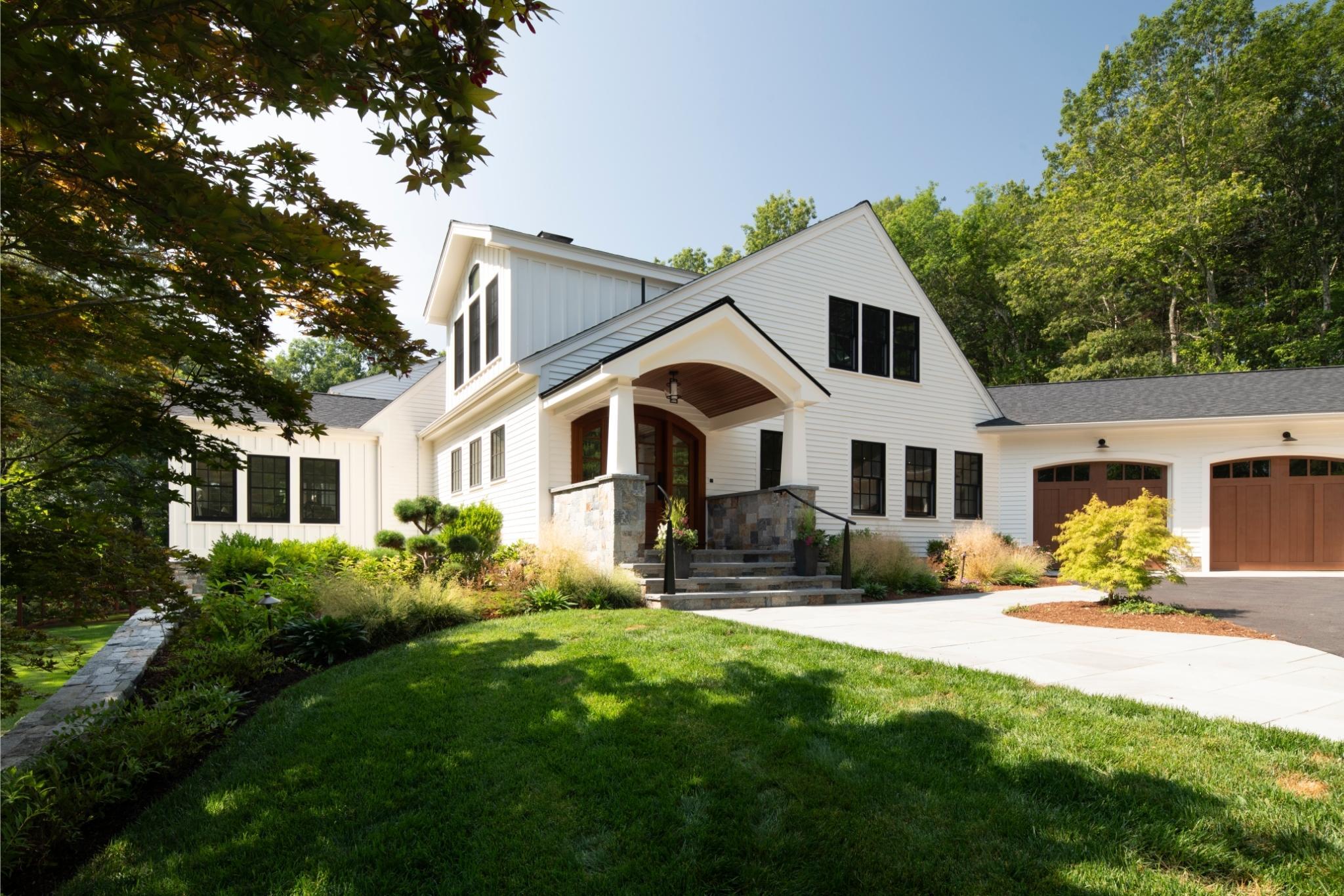 Black and white modern farmhouse renovation in acton, massachusetts Black and white modern farmhouse renovation in acton, massachusetts